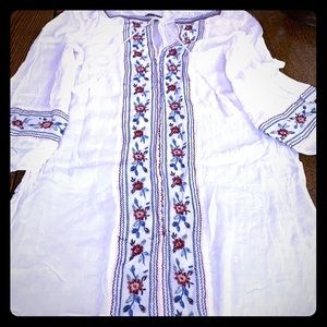 Boho/hippie embroidered kaftan midi-maxi